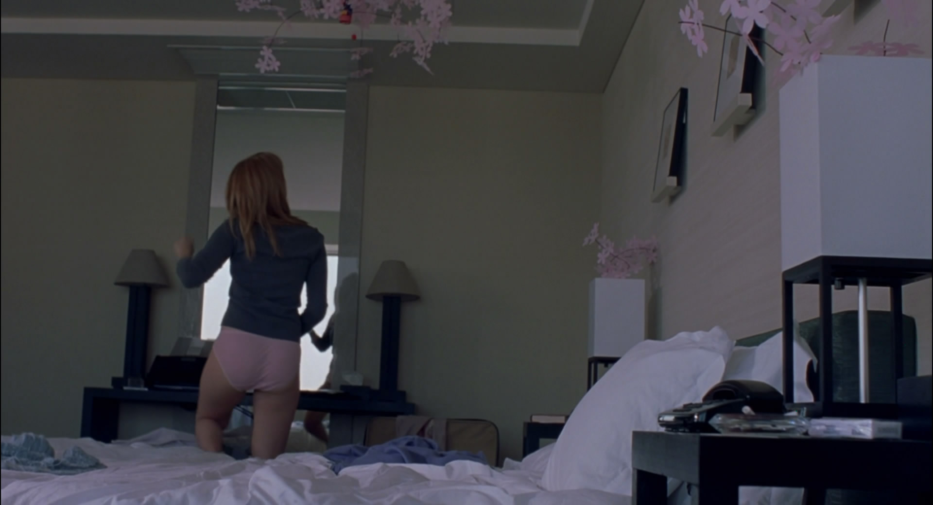 Scarlett johansson pink underwear scene