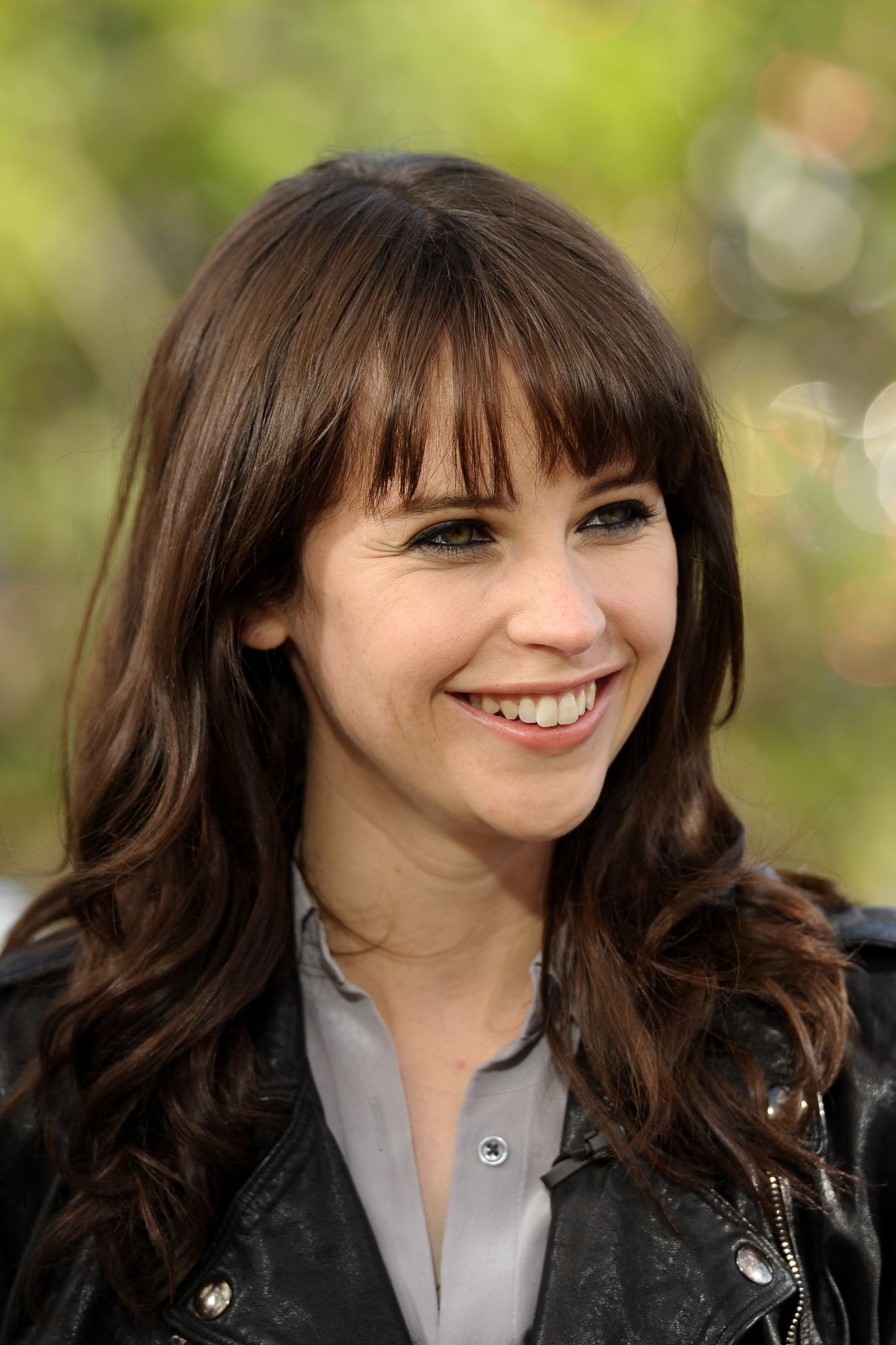 Felicity jones teeth